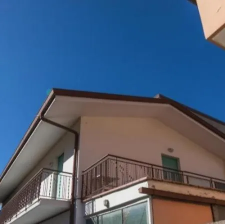 Rita A 100 Metri Dalla Spiaggia ريميني